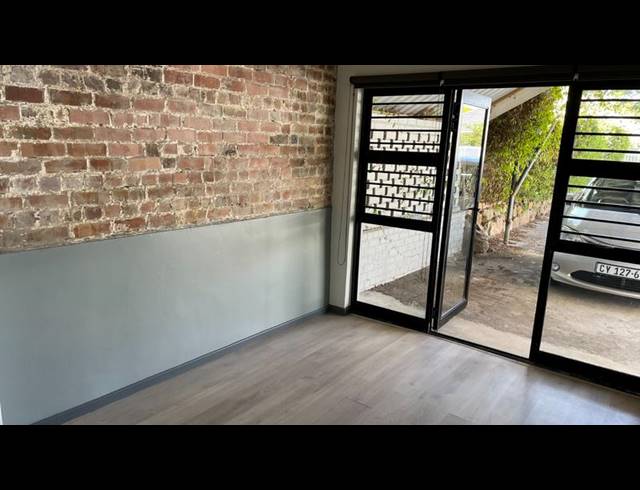 1 BEDROOM PROPERTY TO RENT IN BOSTON